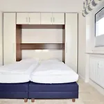 Dr-ross-strasse 25, App 1 Appartement