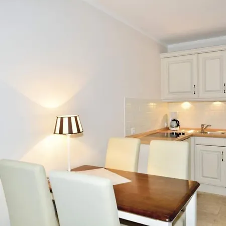 Dr-ross-strasse 25, App 1 Appartement