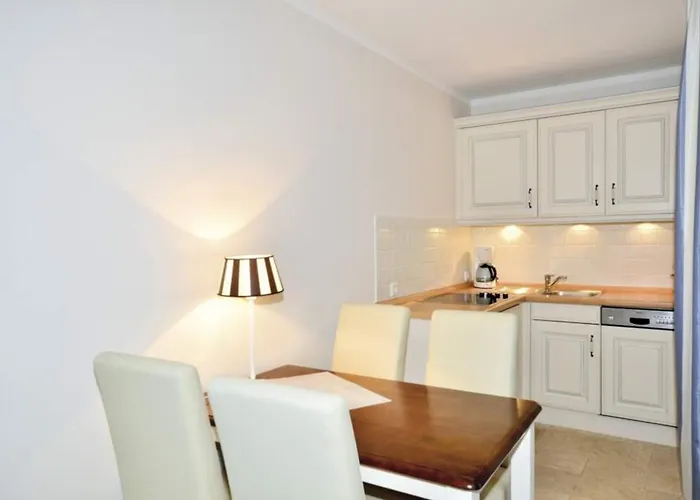 Dr-ross-strasse 25, App 1 Appartement